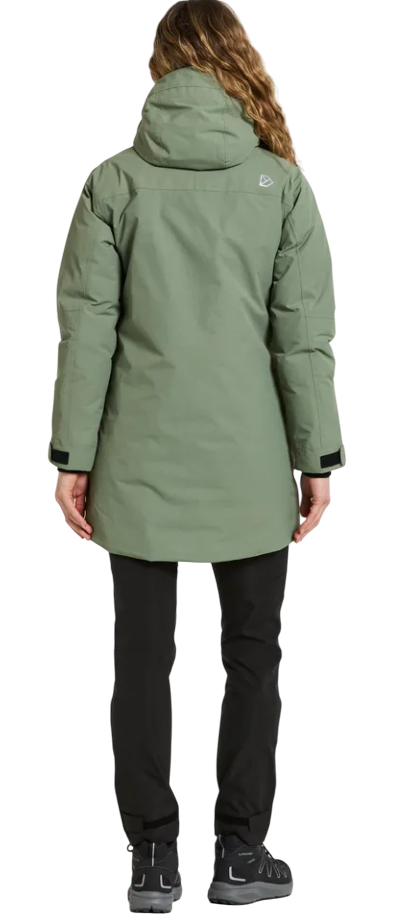 2E081557-C381-44CE-8A63-064D04BEF03A