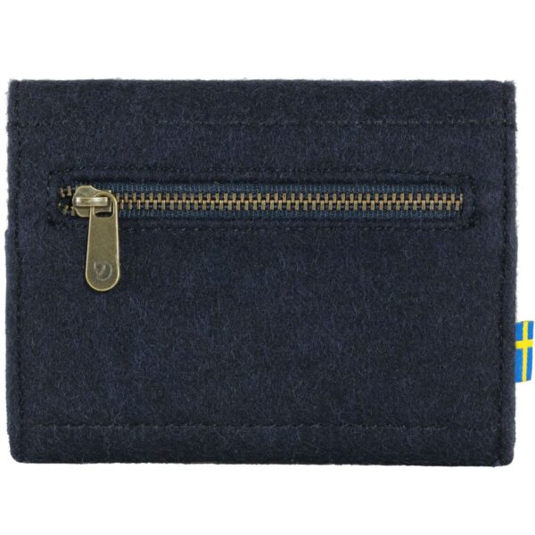 67274E96-FE95-42BA-8C11-1848B71EAA89